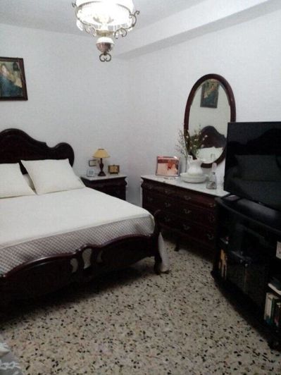 Image No.13-3 Bed Property for sale