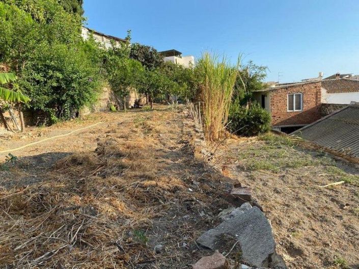 Image No.6-3 Bed Property for sale