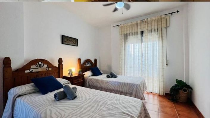 Image No.16-2 Bed Property for sale