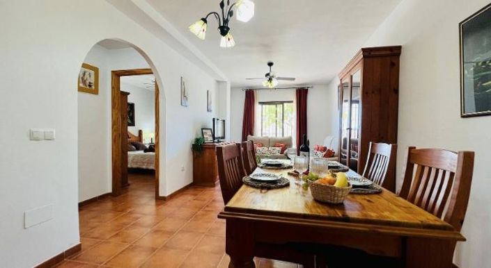 Image No.5-2 Bed Property for sale