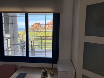 4124927-425f6034