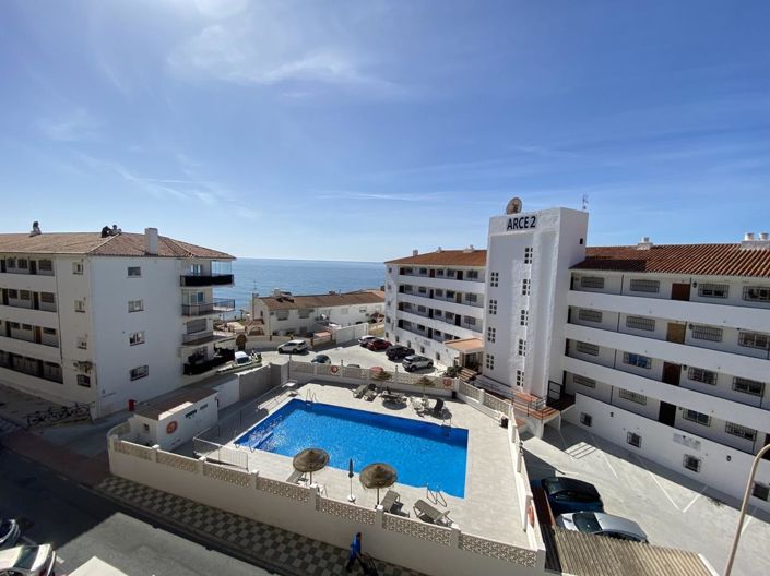 Image No.1-2 Bed Property for sale