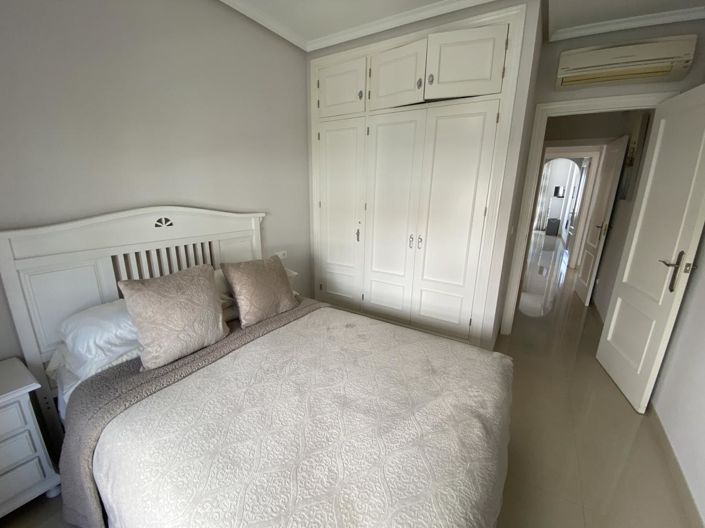 Image No.16-2 Bed Property for sale