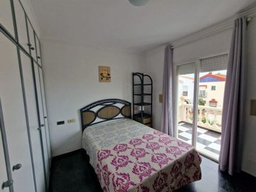 4143783-cb3d6559