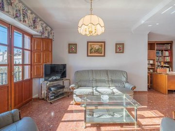 4143779-73f42267