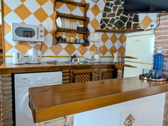 Image No.5-1 Bed Property for sale