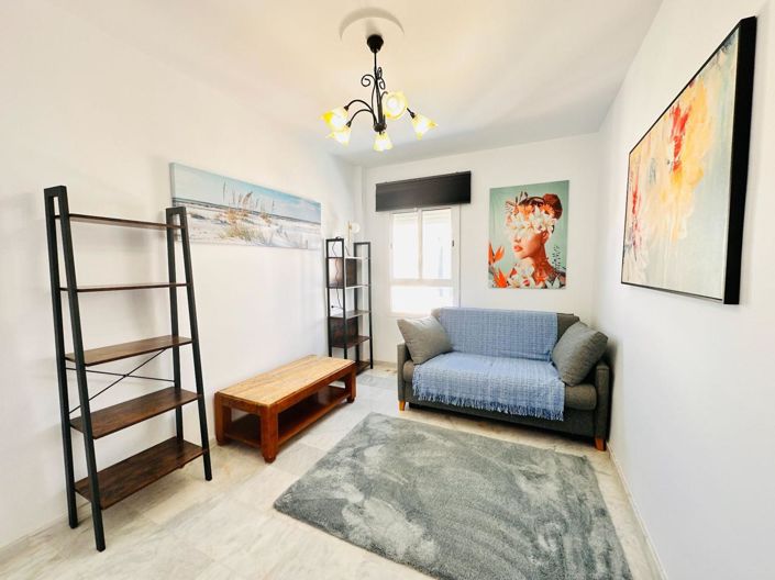 Image No.15-3 Bed Property for sale