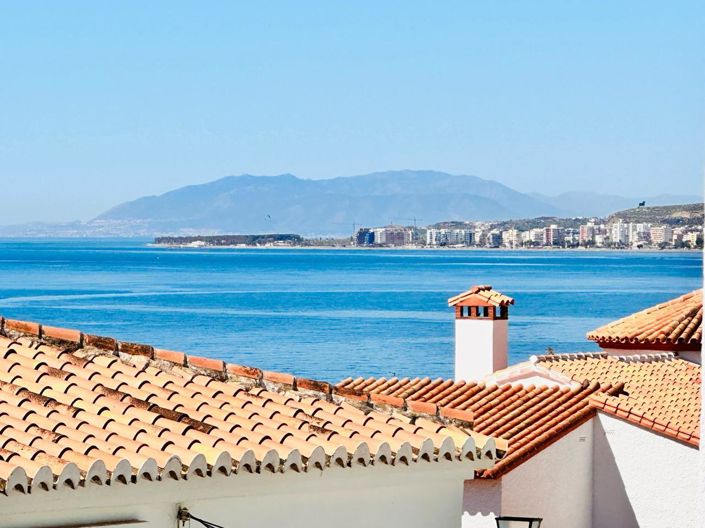 Image No.2-3 Bed Property for sale