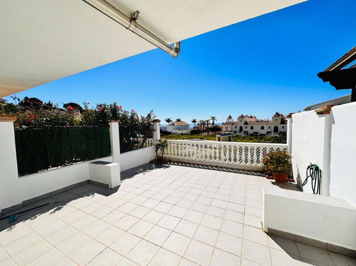 Image No.4-3 Bed Property for sale