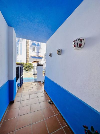 Image No.49-3 Bed Property for sale