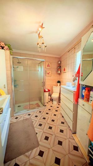 Image No.22-3 Bed Property for sale