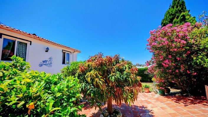 Image No.31-3 Bed Property for sale