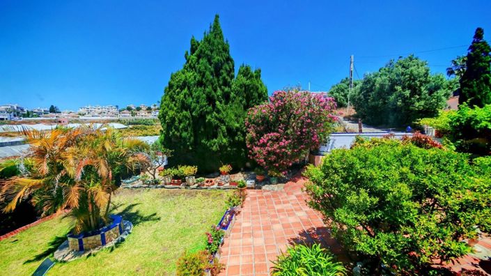 Image No.34-3 Bed Property for sale