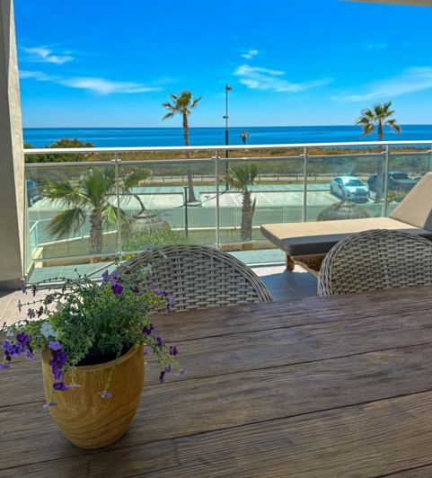 Image No.3-3 Bed Property for sale