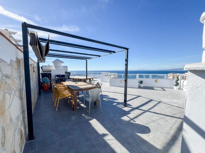 Image No.3-3 Bed Property for sale