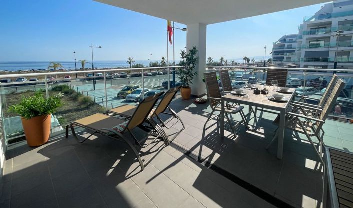 Image No.1-4 Bed Property for sale