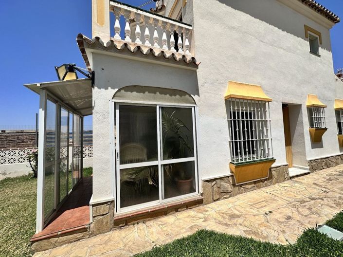 Image No.13-3 Bed Property for sale