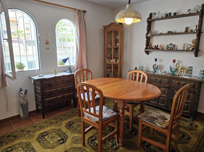 Image No.9-3 Bed Property for sale