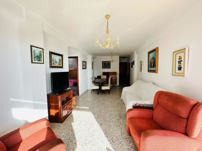 Image No.4-2 Bed Property for sale