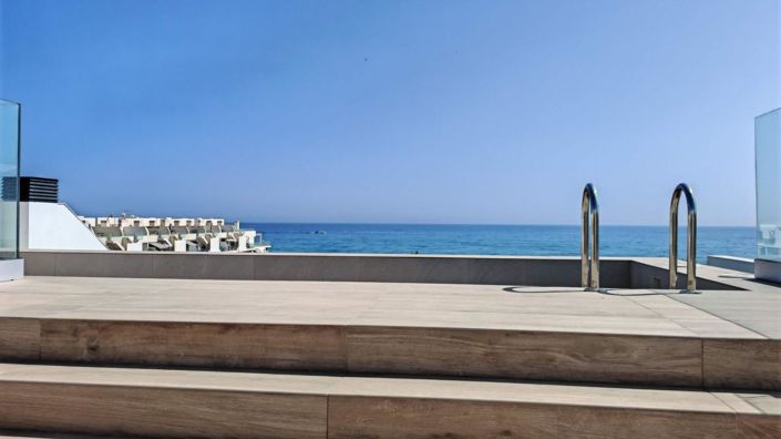 Image No.21-3 Bed Property for sale