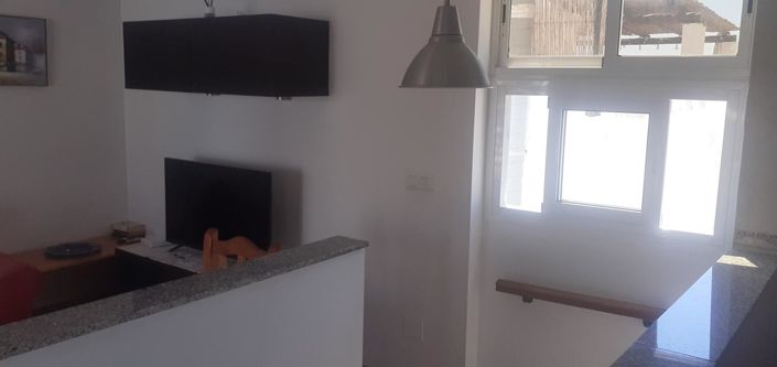 Image No.16-3 Bed Property for sale