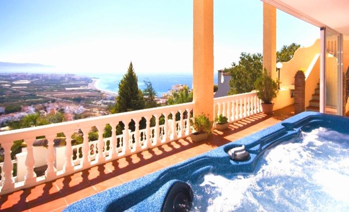 Image No.1-Propriété de 1 chambre à vendre à Nerja