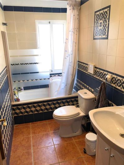 Image No.19-Propriété de 5 chambres à vendre à Malaga