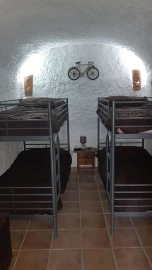 Image No.14-3 Bed Property for sale