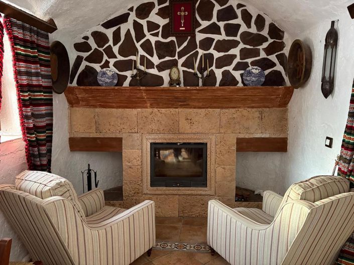 Image No.5-3 Bed Property for sale