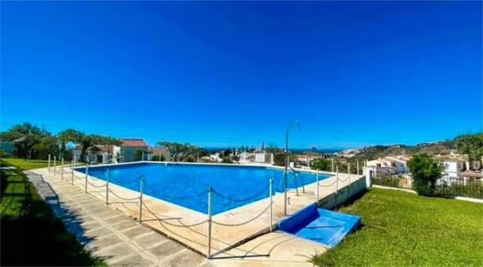 Image No.19-Propriété de 2 chambres à vendre à Nerja