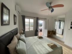 Image No.10-2 Bed Property for sale