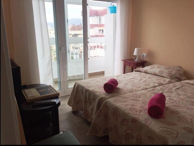 Image No.5-3 Bed Property for sale