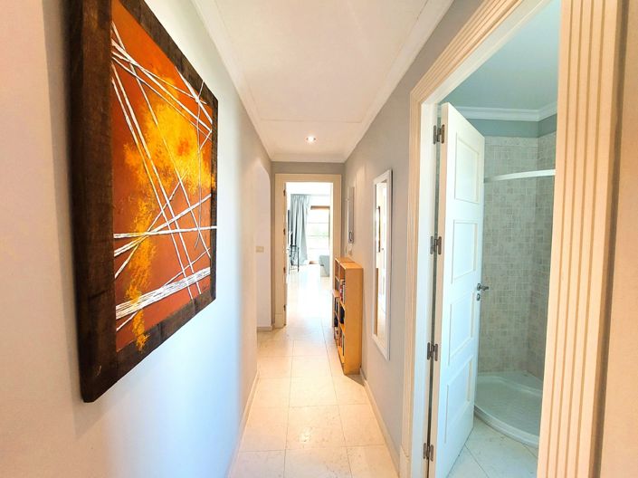 Image No.23-2 Bed Apartment for sale