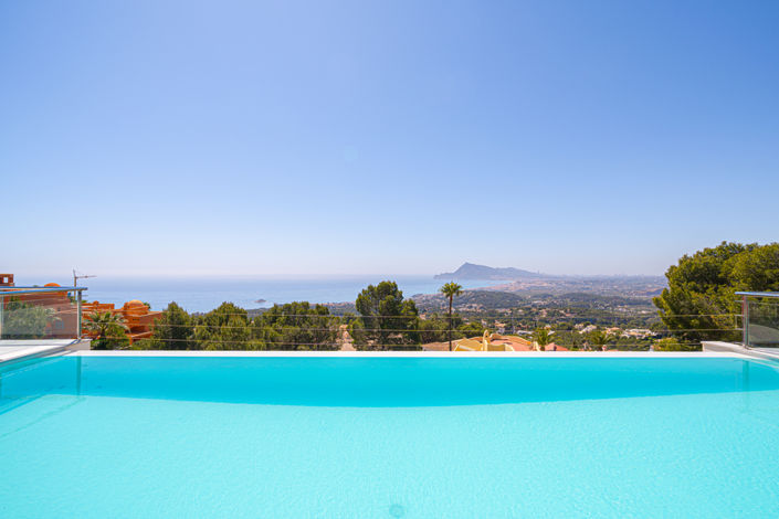 Image No.1-Villa de 6 chambres à vendre à Altea