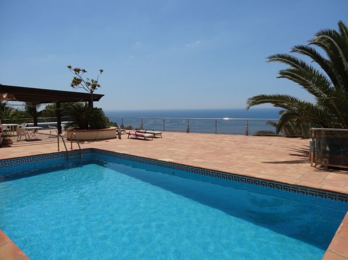 Image No.43-4 Bed Villa for sale