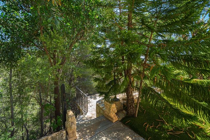 Image No.5-4 Bed Villa for sale