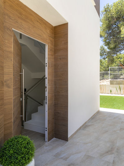 Image No.2-3 Bed Villa for sale