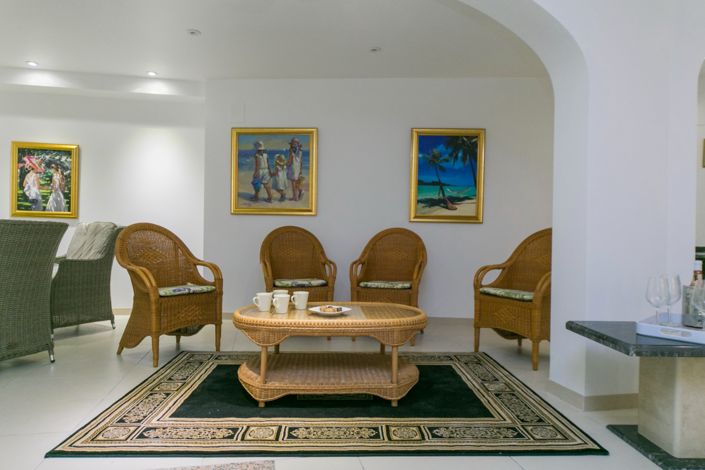 Image No.48-5 Bed Villa for sale