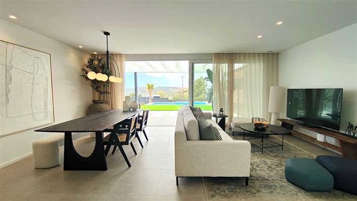 Image No.13-3 Bed Villa for sale