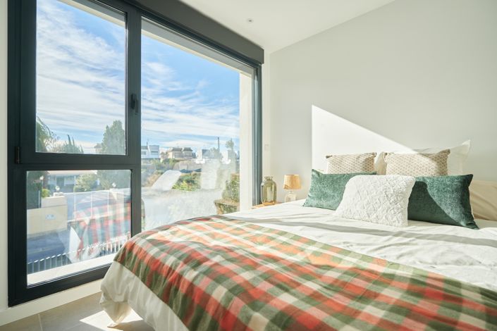 Image No.17-3 Bed Villa for sale