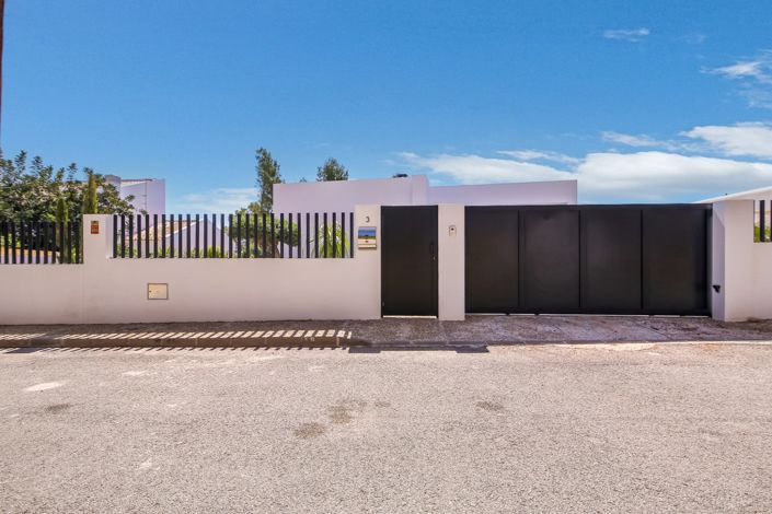 Image No.26-4 Bed Villa for sale