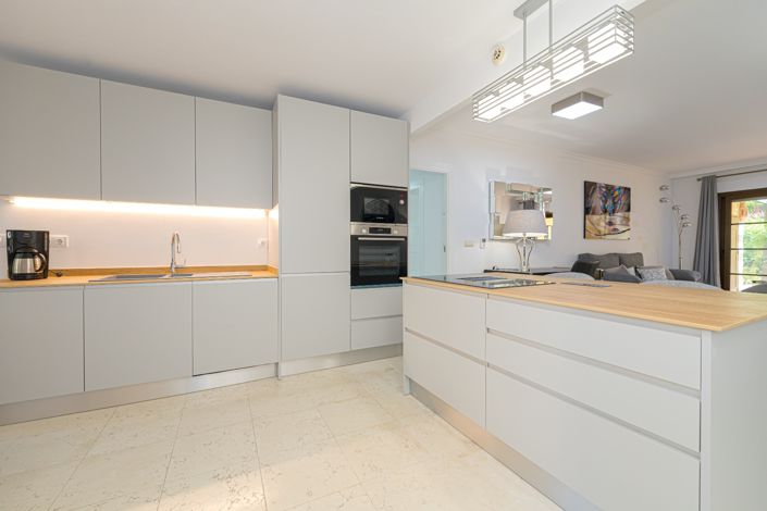 Image No.13-3 Bed Apartment for sale