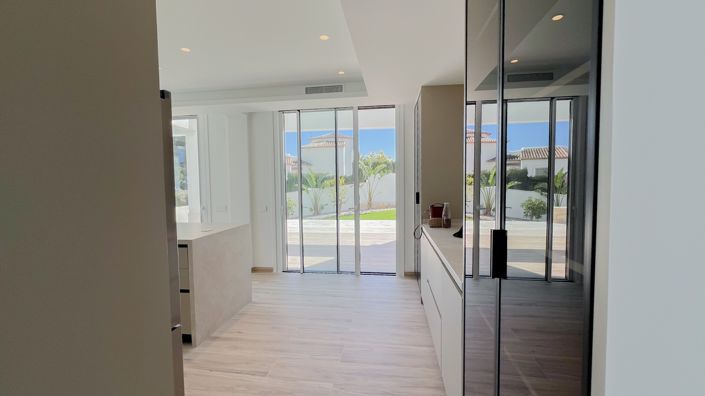 Image No.13-4 Bed Villa for sale