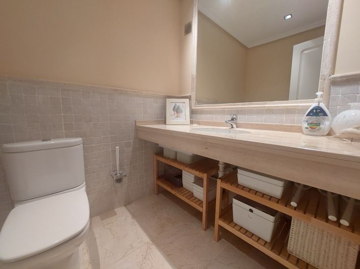 Image No.30-3 Bed Apartment for sale