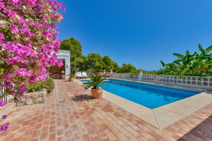 Image No.4-5 Bed Villa for sale