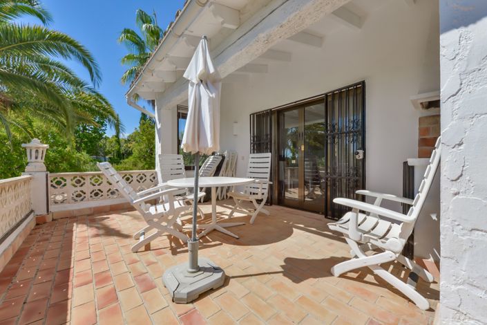 Image No.52-5 Bed Villa for sale