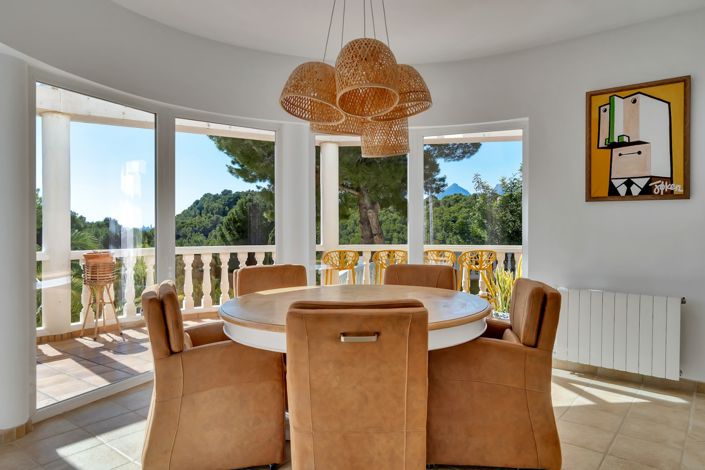 Image No.14-4 Bed Villa for sale