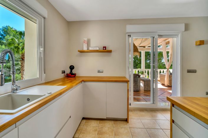 Image No.23-4 Bed Villa for sale