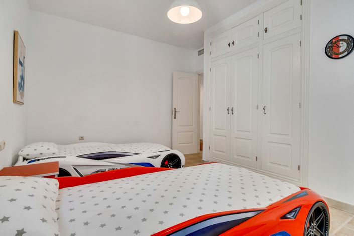 Image No.44-4 Bed Villa for sale