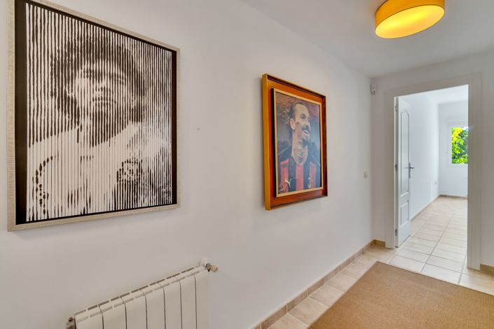 Image No.45-4 Bed Villa for sale